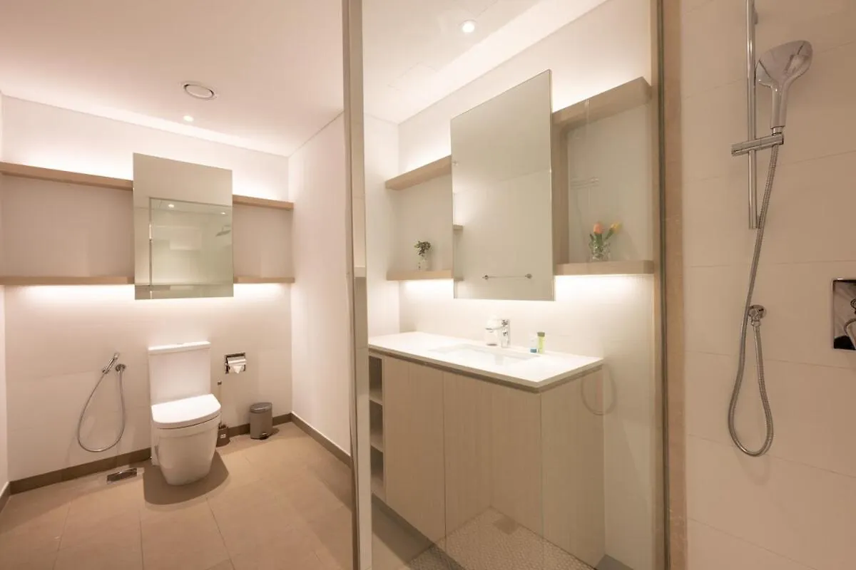 Luxurious 2 Bedroom Apartment In Belgravia 3 Dubai