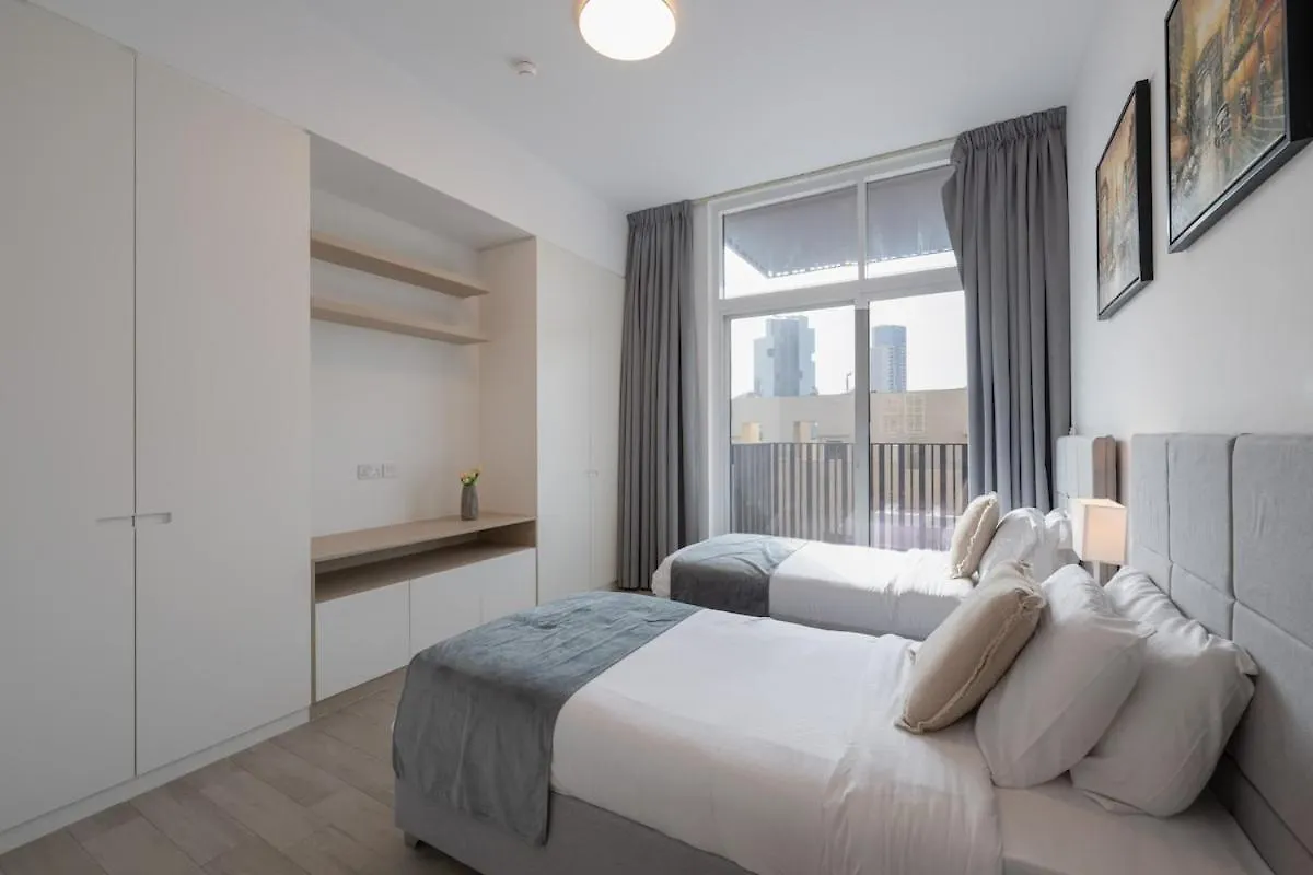Luxurious 2 Bedroom Apartment In Belgravia 3 Dubai